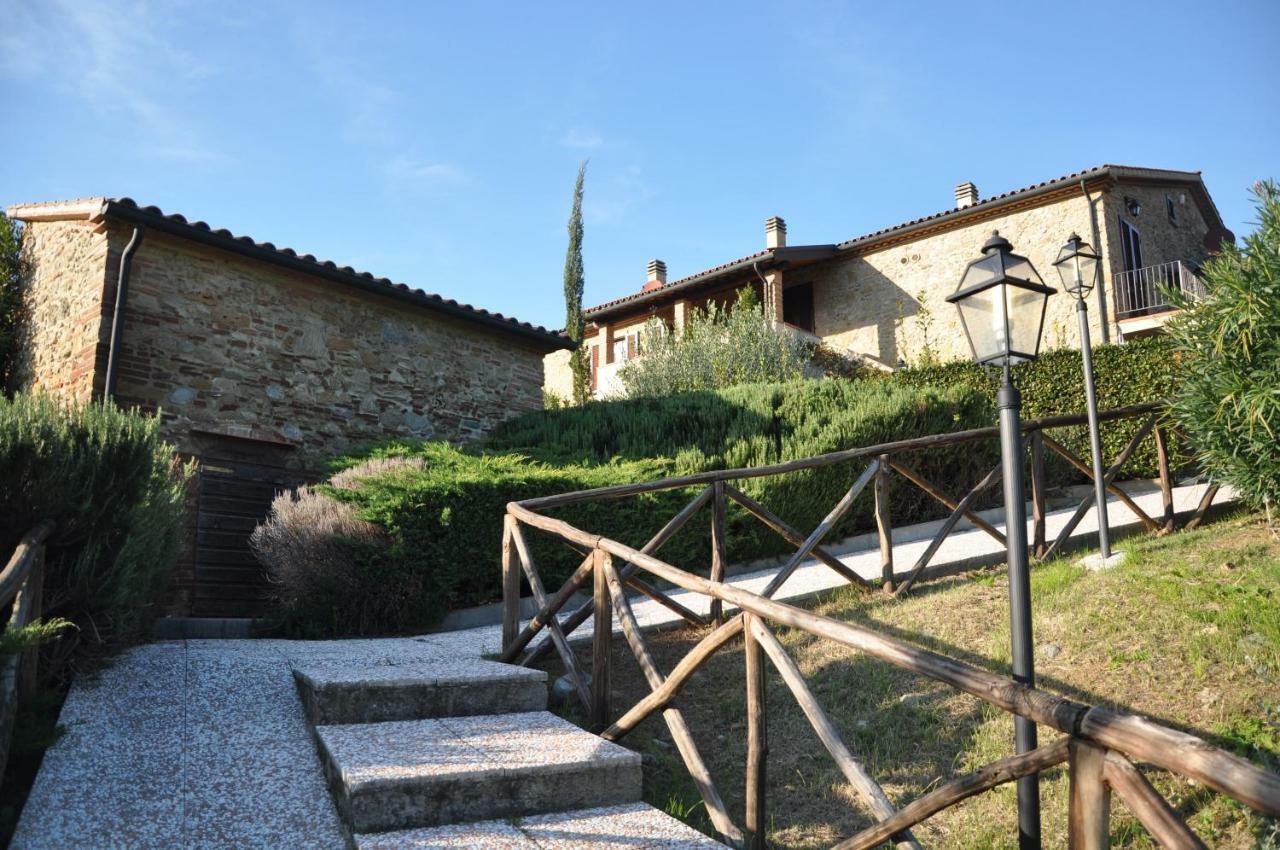Monolocale Con Piscina S.Martino Apartman Riparbella Kültér fotó