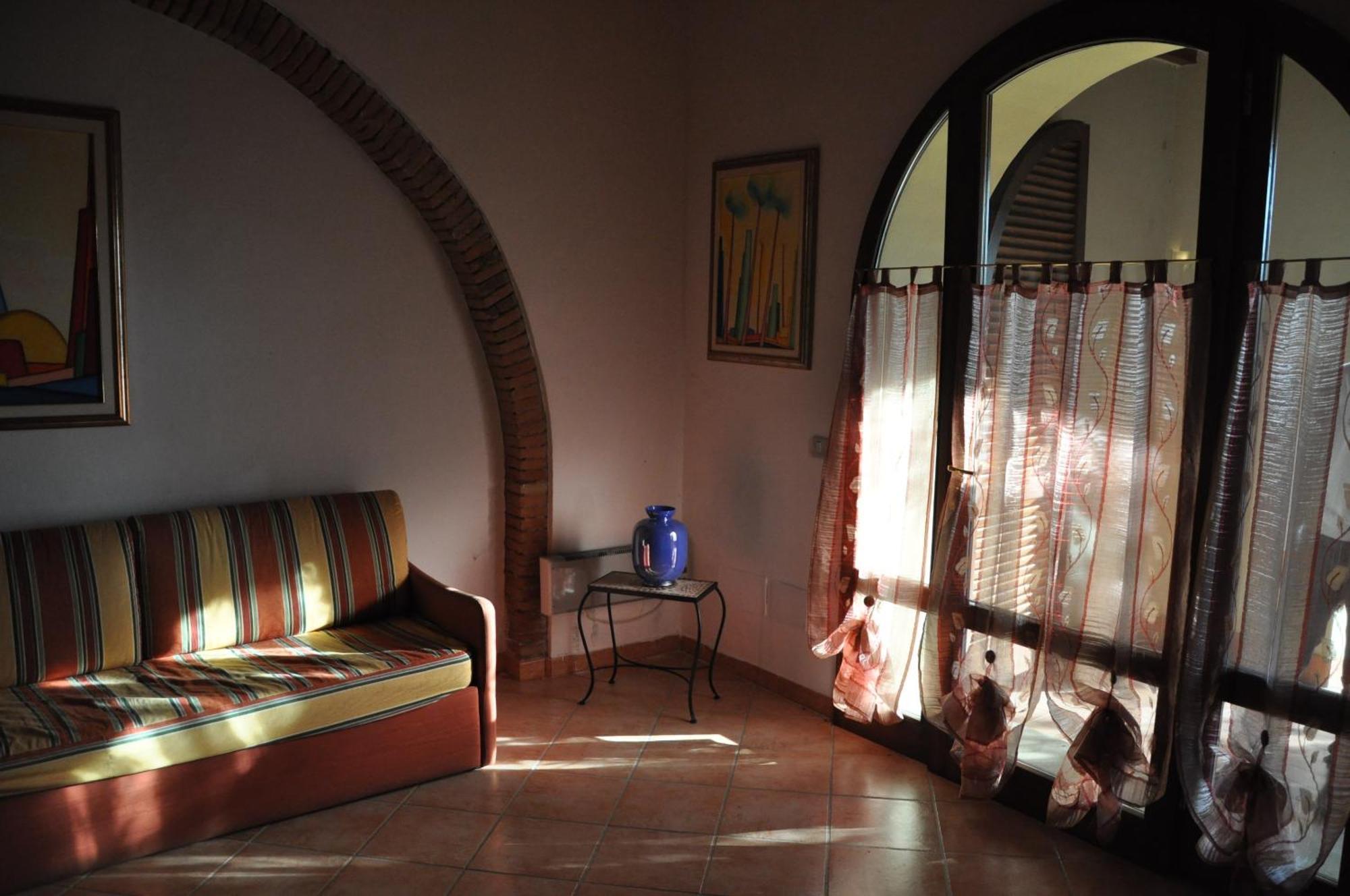 Monolocale Con Piscina S.Martino Apartman Riparbella Kültér fotó